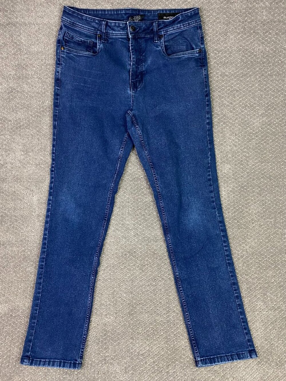 The Perfect Jean NYC Athletic Fit Jeans Mens 34x34 Measures 33x32 Stretch Blue